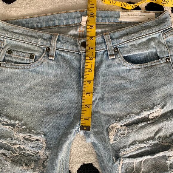 Rag & Bone The DRE Distressed Thrashed Denim Light Wash Jeans - Picture 13 of 16
